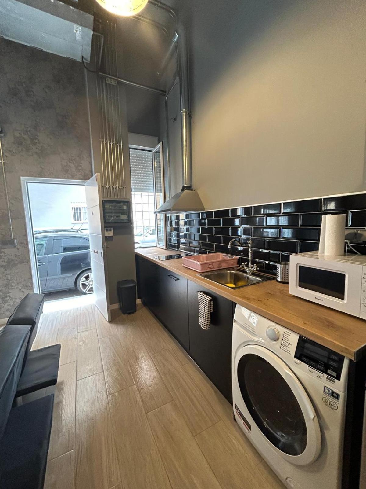 Inmosthome Bis Málaga Exteriör bild