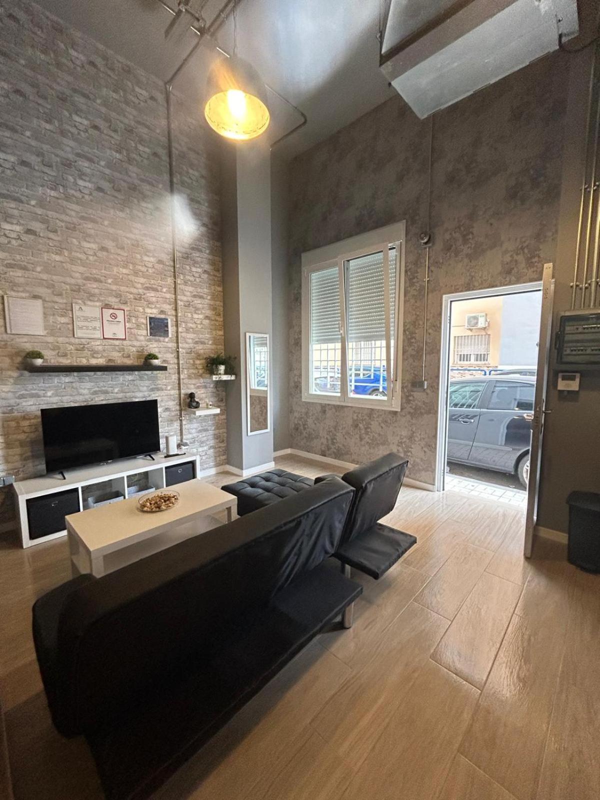 Inmosthome Bis Málaga Exteriör bild